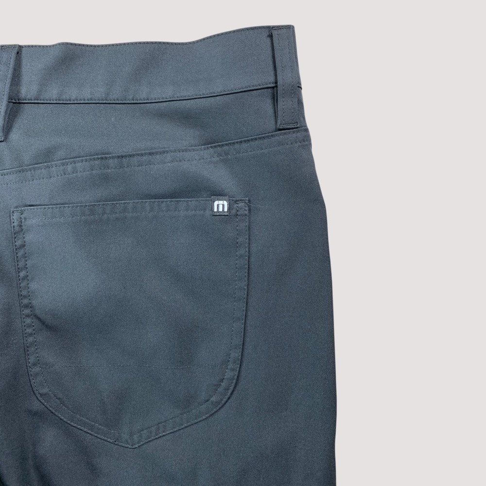 Travis Mathew Open To Close Golf Pants Mens 34x32 Black Performance 5-Pkt 1MT435 - Picture 3 of 10